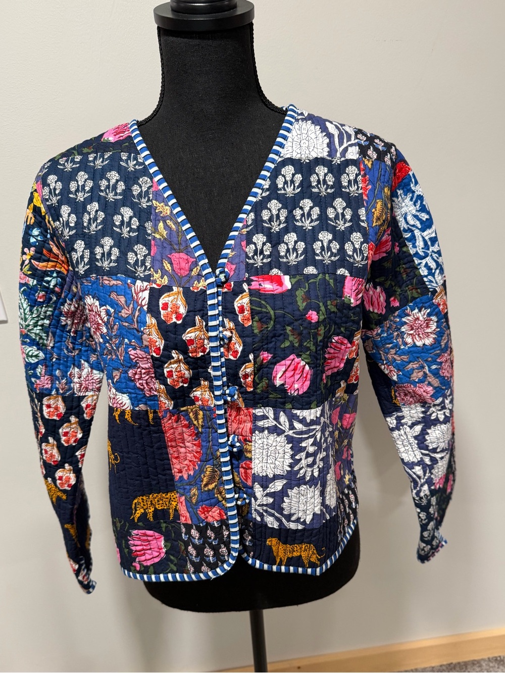 Reversible Patchwork Quilted Jacket Blue Floral Tiger Boho S/M